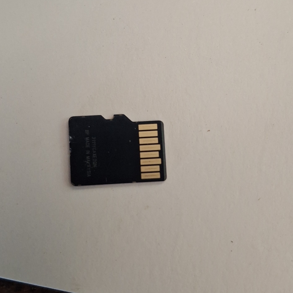 SanDisk 128GB Nintendo Switch MicroSD Card - Picture 2 of 2